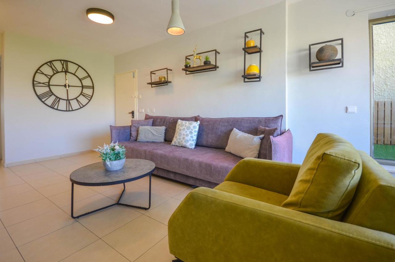 Yalarent Argaman 2Br & Balcony Apt Appartement Eilat Buitenkant foto