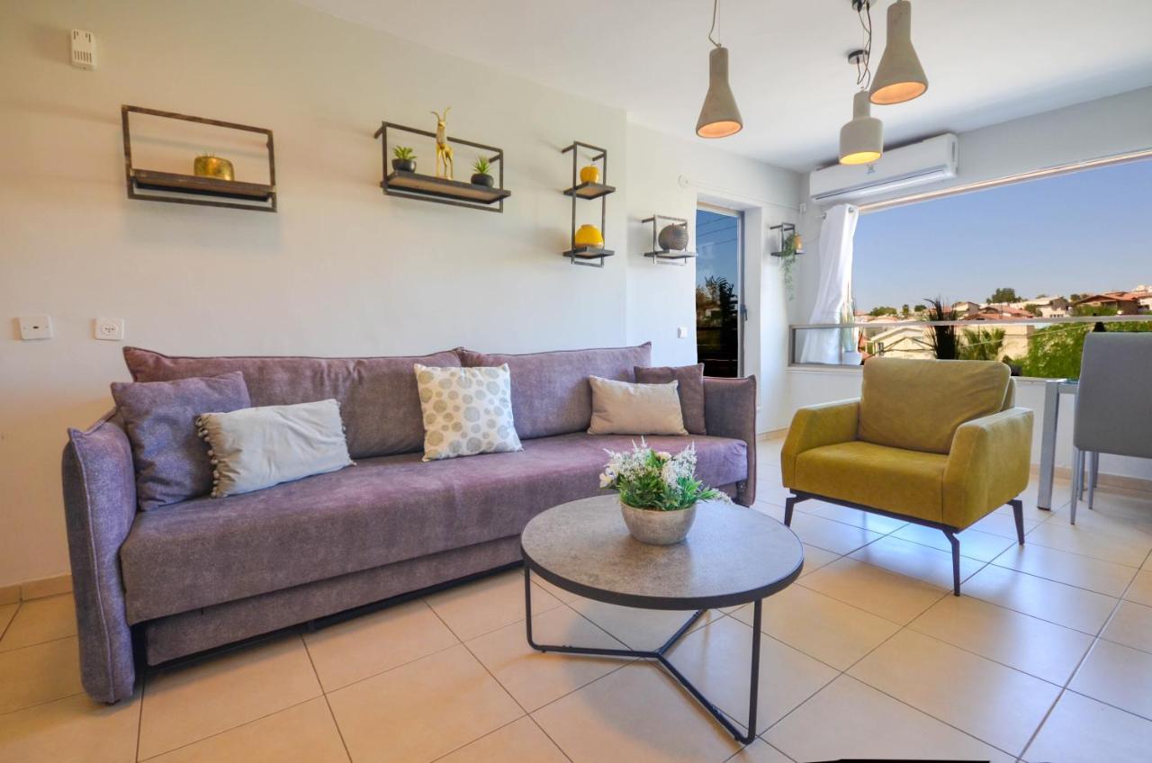 Yalarent Argaman 2Br & Balcony Apt Appartement Eilat Buitenkant foto